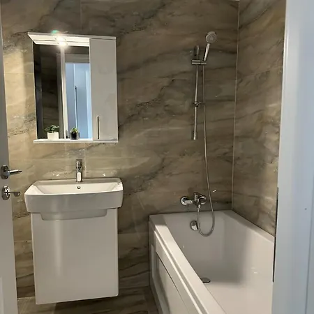 609 Apartment *