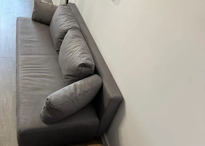 Apartment 609